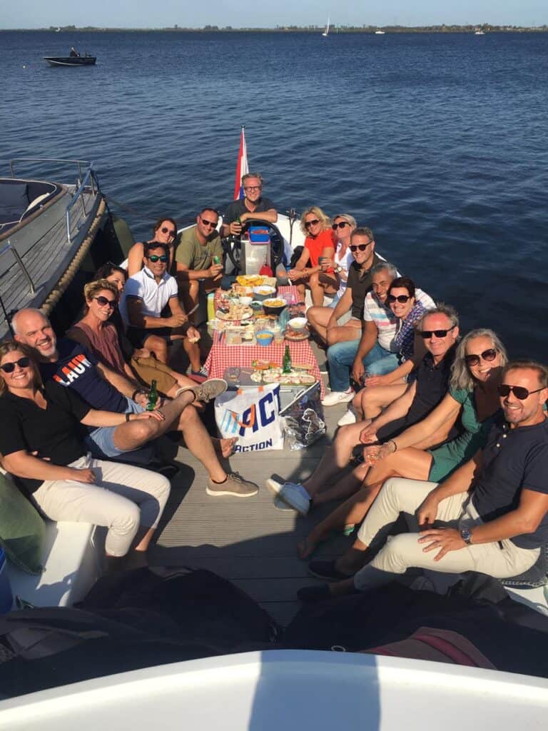 Royal Paradiso Vaartochten Feesten en Partijen Foto